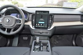 2025款沃尔沃XC90