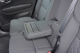 2025款沃尔沃XC90