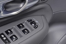 2025款沃尔沃XC90