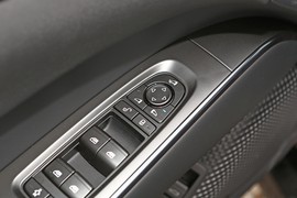 2025款比亚迪海豹