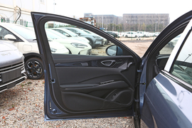 2025款比亚迪海豹