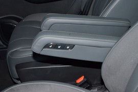 2025款捷途山海L9