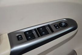 2014款海马M3
