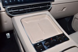 2025款捷途山海L9