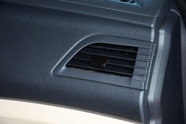 2014款海马M3