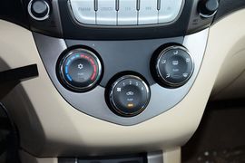 2014款海马M3