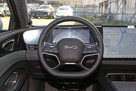 2025款比亚迪海豹