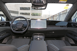 2025款比亚迪海豹