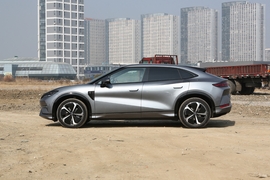 2025款比亚迪宋L