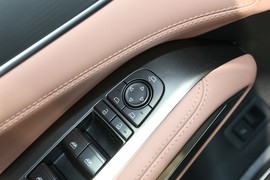 2025款比亚迪宋L