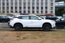 2025款东风风神SKY