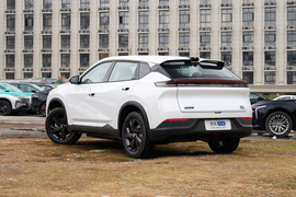 2025款东风风神SKY