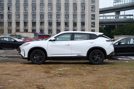 2025款东风风神SKY