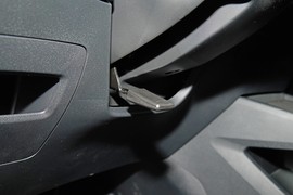 2025款东风风神SKY