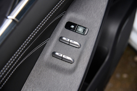 2025款东风风神SKY