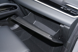 2025款吉利缤越L