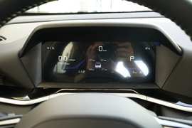 2025款吉利缤越L