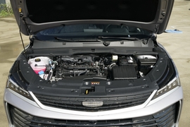 2025款吉利缤越L