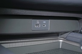 2025款奇瑞艾瑞泽8