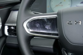 2025款奇瑞艾瑞泽8