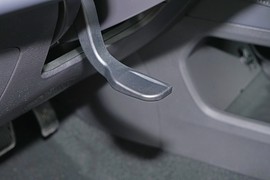 2025款奇瑞艾瑞泽8