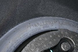 2025款奇瑞艾瑞泽8