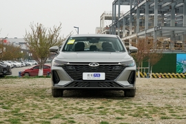 2025款奇瑞艾瑞泽8