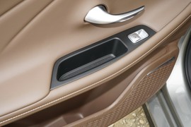 2025款奇瑞艾瑞泽8