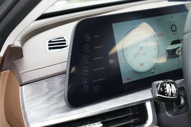 2025款奇瑞艾瑞泽8