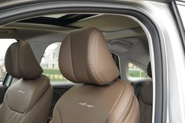 2025款奇瑞艾瑞泽8