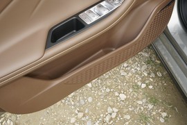 2025款奇瑞艾瑞泽8