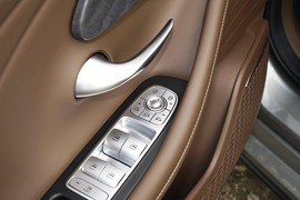 2025款奇瑞艾瑞泽8