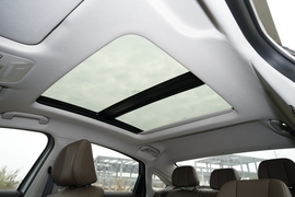 2025款奇瑞艾瑞泽8