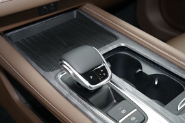 2025款奇瑞艾瑞泽8