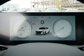 2025款奇瑞艾瑞泽8