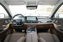 2025款奇瑞艾瑞泽8