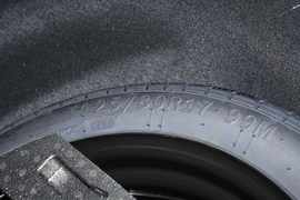 2025款奇瑞艾瑞泽8