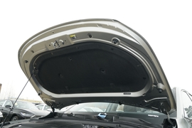 2025款奇瑞艾瑞泽8