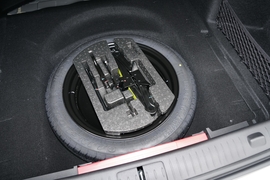 2025款奇瑞艾瑞泽8