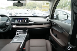 2025款奇瑞瑞虎7