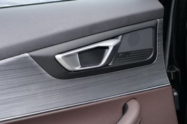 2025款奇瑞瑞虎7