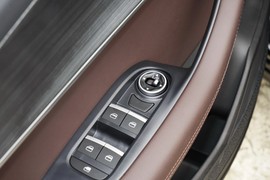 2025款奇瑞瑞虎7