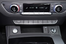 2025款奥迪Q5L
