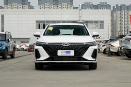 2025款奇瑞艾瑞泽8