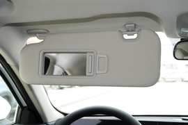 2025款奇瑞艾瑞泽8