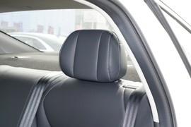 2025款奇瑞艾瑞泽8