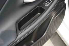 2025款奇瑞艾瑞泽8