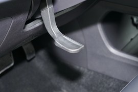 2025款奇瑞艾瑞泽8