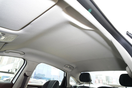 2025款奇瑞艾瑞泽8