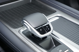 2025款奇瑞艾瑞泽8